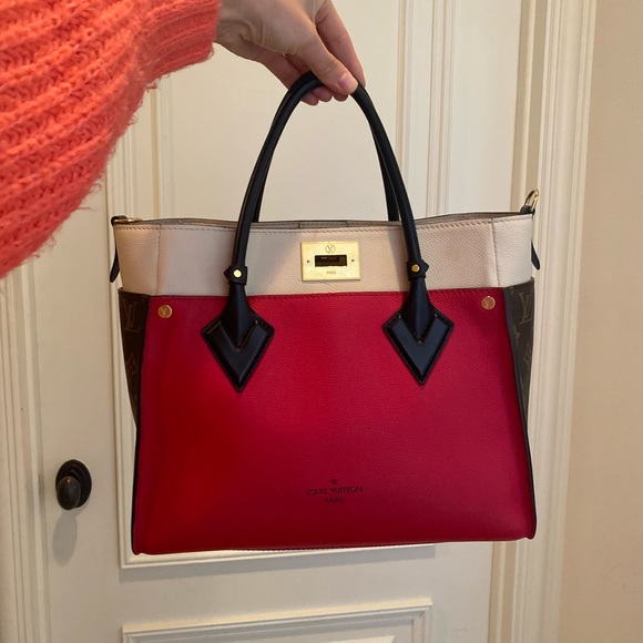 Louis Vuitton Handbag - Picture 2 of 10